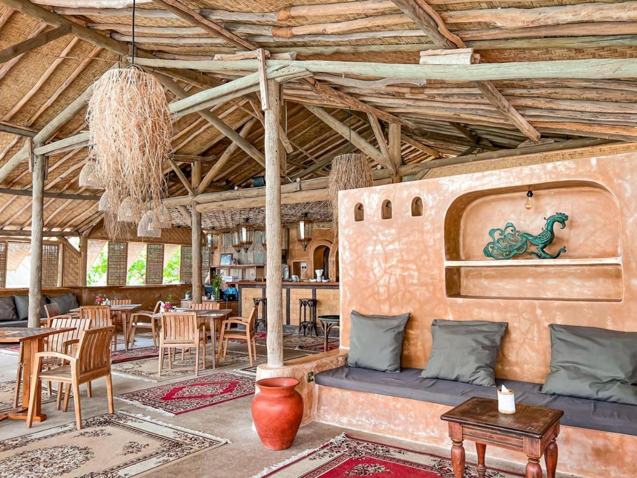 Bungalow Cafe Gili Beachfront Gili Meno Exterior photo